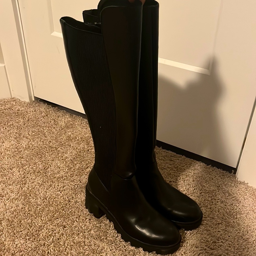 Blacker leather knee high boots. Size 7.5